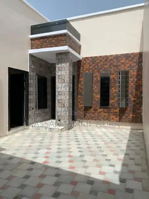 4bdrm Bungalow in Rinroad, Kano Municipal for sale