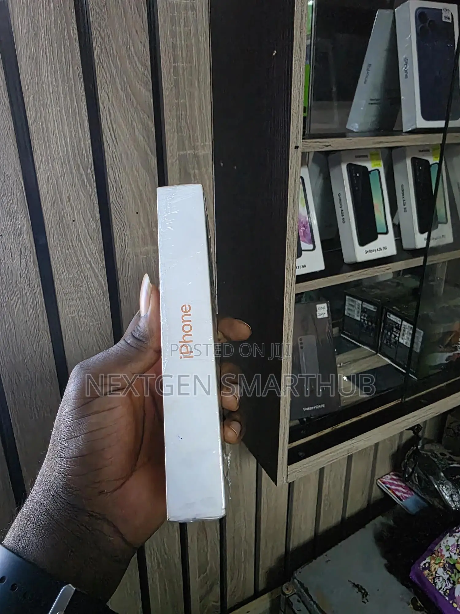 New Apple iPhone 17 Pro Max 256 GB Orange