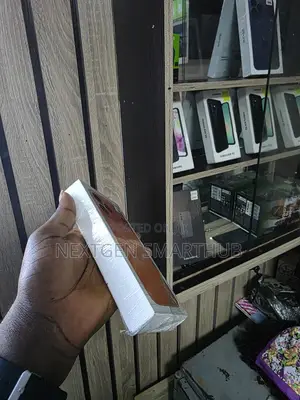 New Apple iPhone 17 Pro Max 256 GB Orange