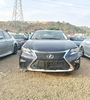 Lexus ES 2017 Blue