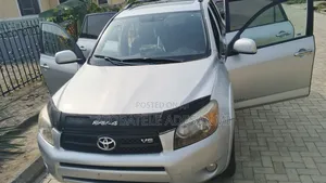 Toyota RAV4 3.5 2008 Silver