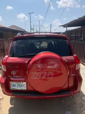 Toyota RAV4 2006 Red