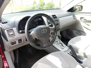 Toyota Corolla LE 4dr Sedan (1.8L 4cyl 4A) 2012 Red