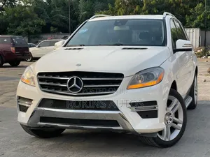 Mercedes-Benz M Class ML350 4MATIC 4dr SUV AWD (3.5L 6cyl 7A) 2015
