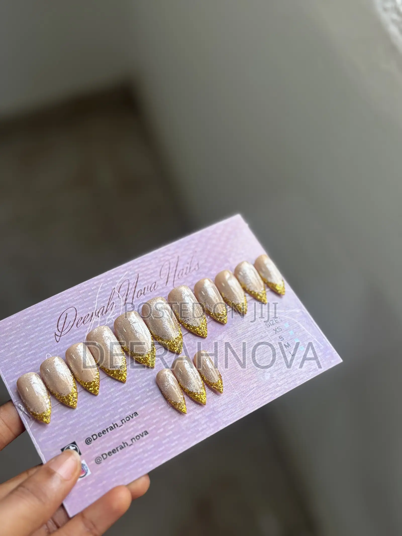 Press-on Nails
