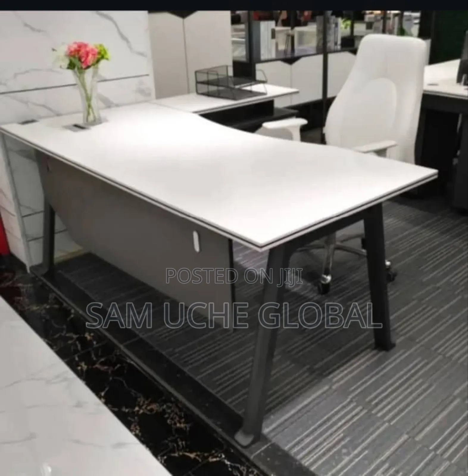 Office Table L Shape With Metal Leg