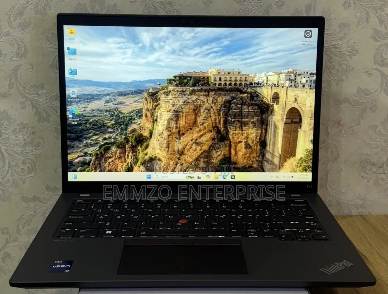 Laptop Lenovo ThinkPad T14 G3 16GB Intel Core i7 SSD 512GB