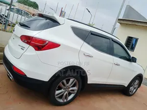Hyundai Santa Fe Sport 2.0T 2013 White