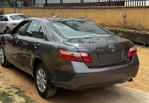 Toyota Camry 2007