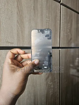 iPhone 16 Original Follow Come Screen