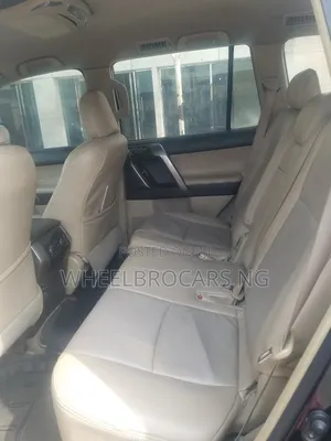 Toyota Land Cruiser Prado 2.7 i 2012 Black