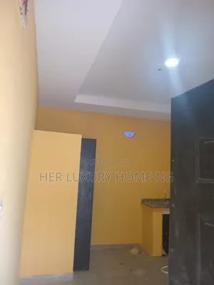 Studio Apartment in Greenville Estate, Badore for rent