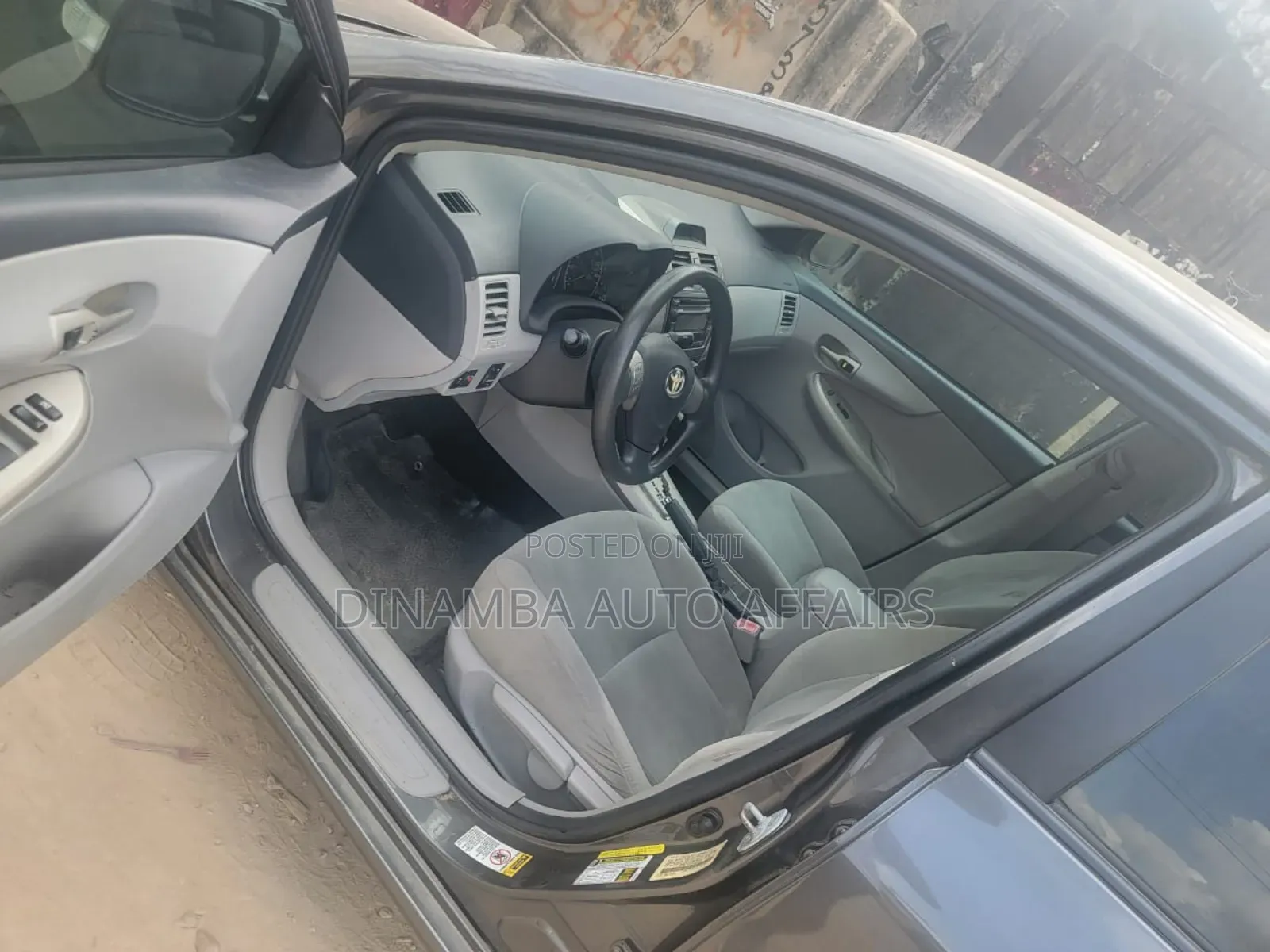 Toyota Corolla 2012 Gray
