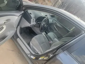 Toyota Corolla 2012 Gray