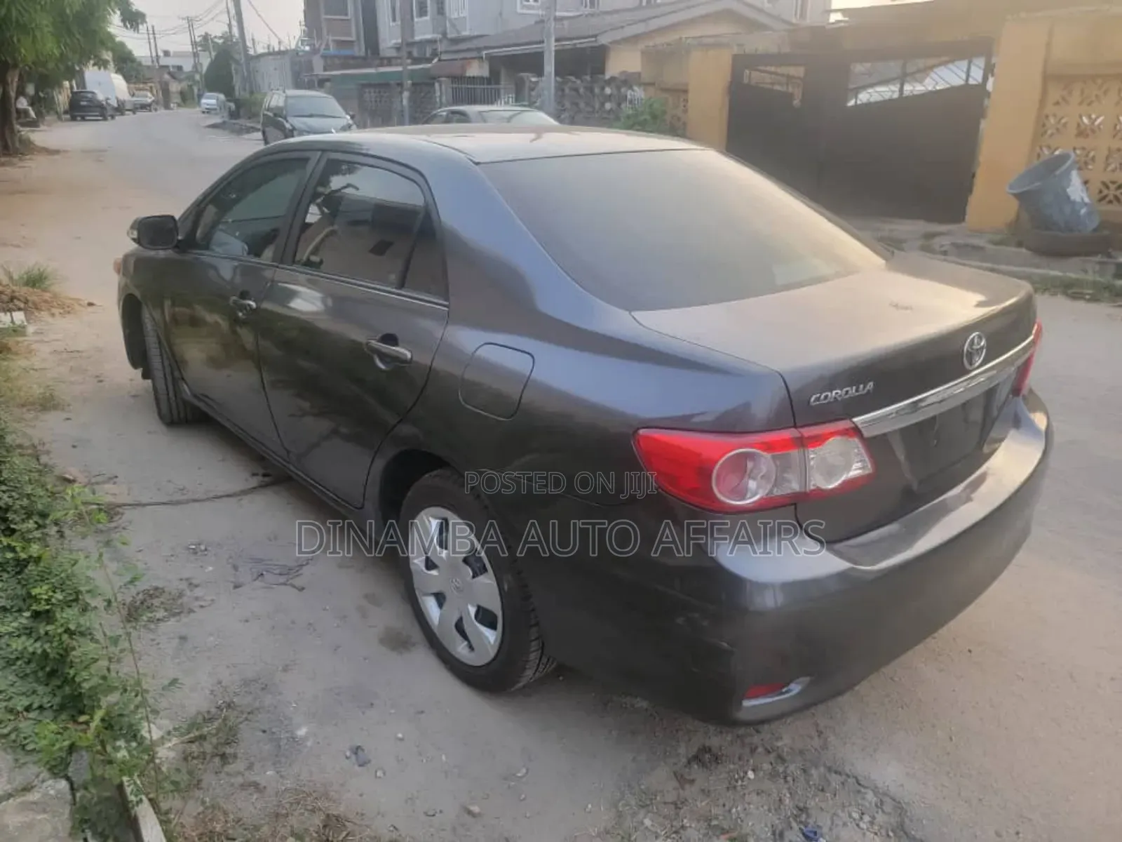 Toyota Corolla 2012 Gray
