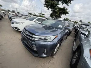 Toyota Highlander Limited 4dr SUV AWD (3.5L 6cyl 6A) 2015 Blue