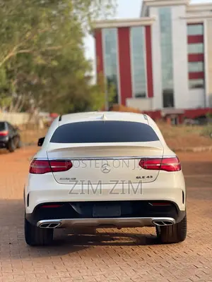 Mercedes-Benz GLE-Class AMG GLE 43 4MATIC 2017 White