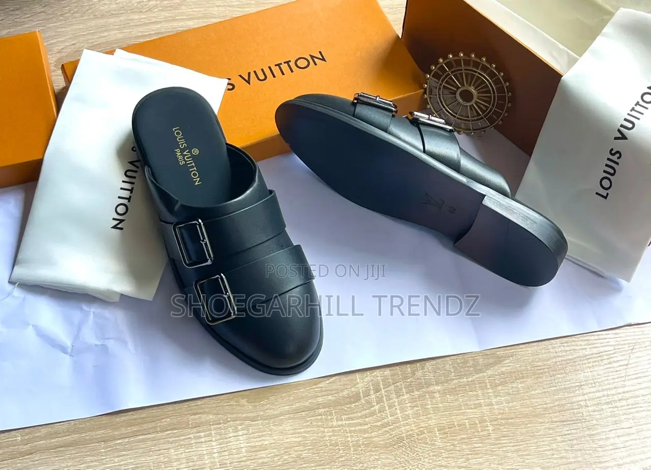 Lv Men Buckle Half Shoes