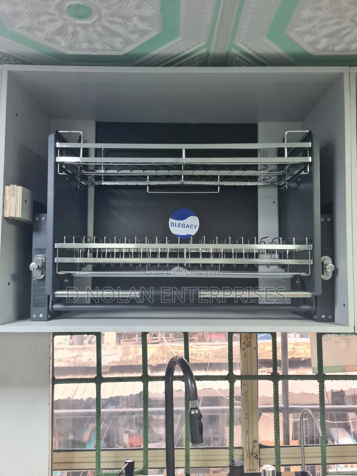 80cm Pull Down Plate Rack