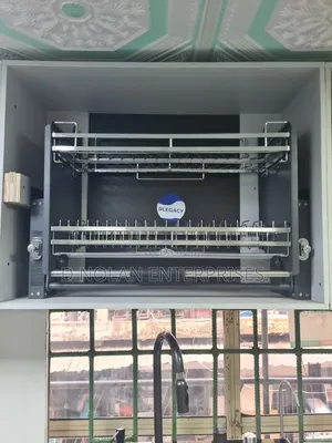 80cm Pull Down Plate Rack