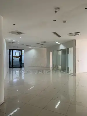 147sqm Modern and Spacious Workspace