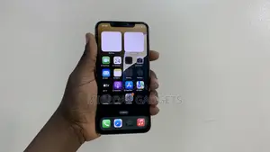 Apple iPhone XS Max 64 GB Gold