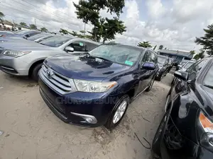 Toyota Highlander Limited 3.5L 2WD 2013 Blue