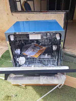 Phiima Dishwasher – Sleek Design, Strong Performance