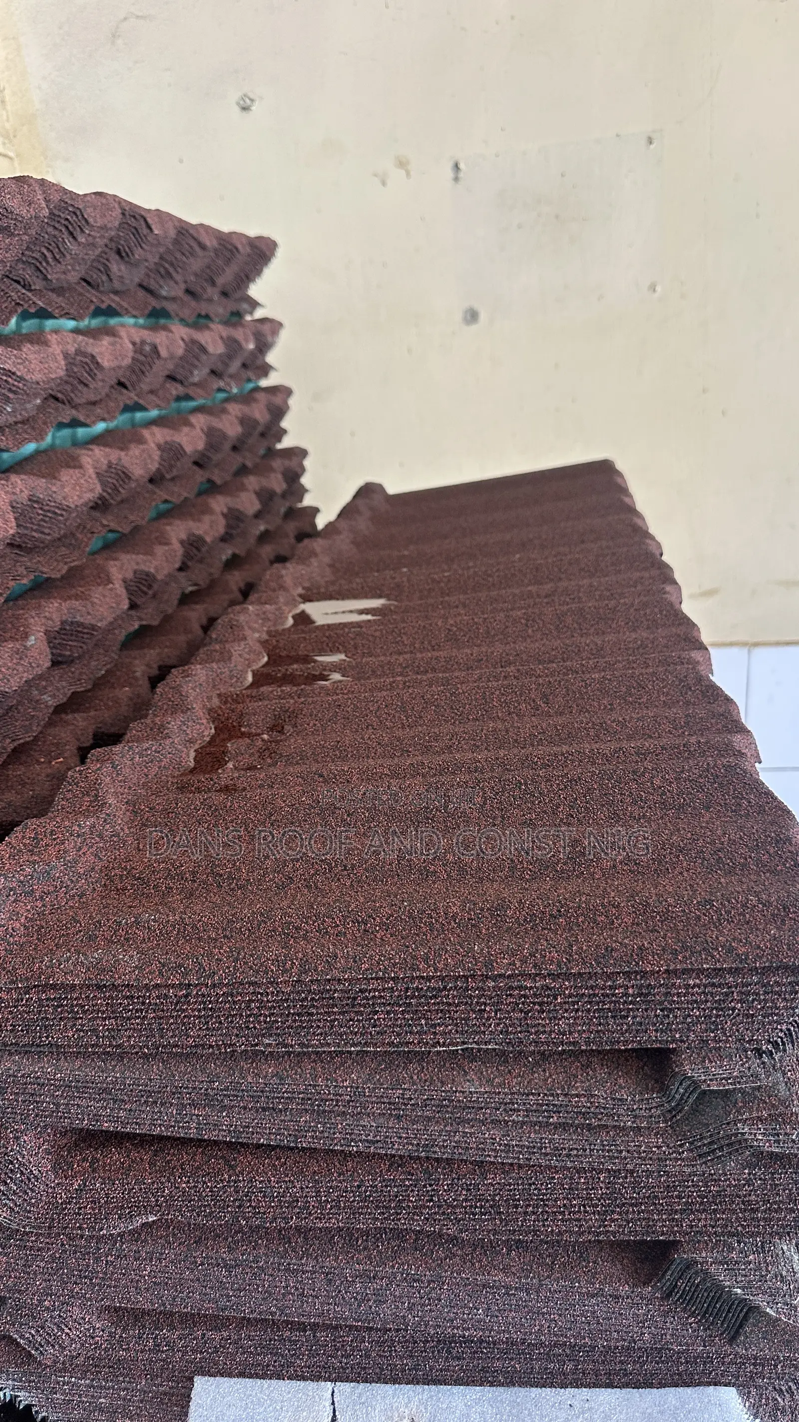 Red Spotted Black Classic Step Tiles