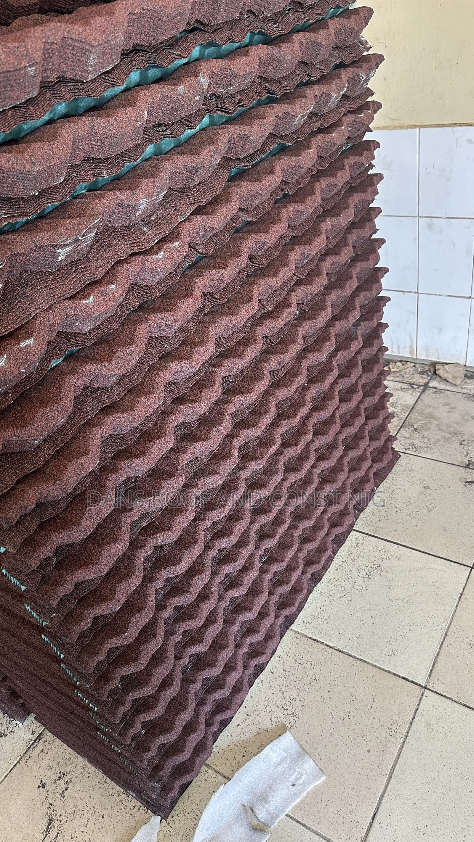 Red Spotted Black Classic Step Tiles