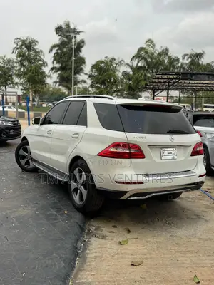 Mercedes-Benz M Class ML350 4MATIC 4dr SUV AWD (3.5L 6cyl 7A) 2014