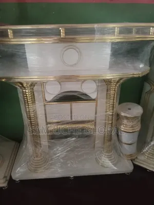 Pulpit Wood With Flowers Pot