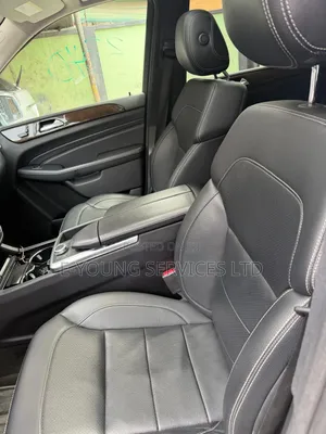 Mercedes-Benz M Class ML350 4MATIC 4dr SUV AWD (3.5L 6cyl 7A) 2015 Gray
