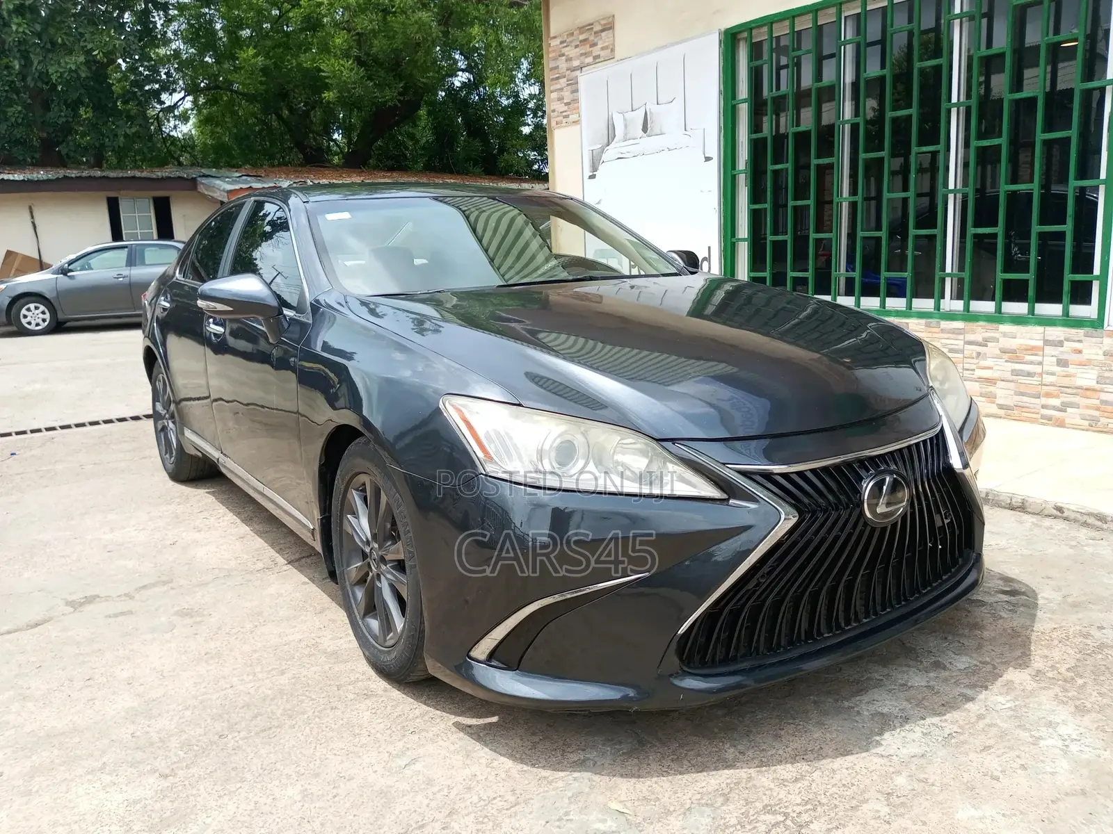 Lexus ES 2010 Gray