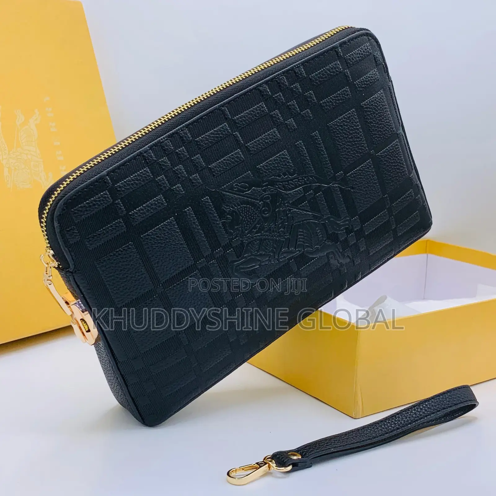 Quality Purse With Lock Code