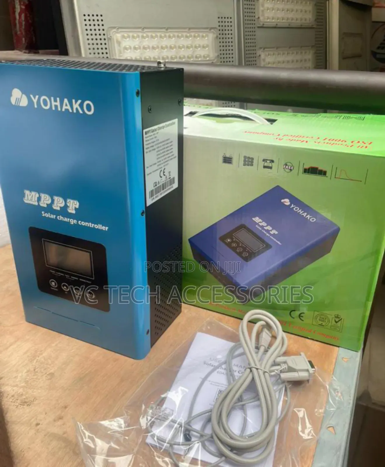 MPPT Charge Controller 100a