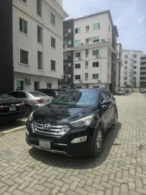 Hyundai Santa Fe 2014 Black