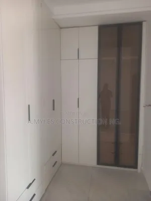 Walldrob Tinted Glass Door