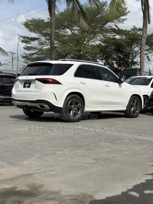 Mercedes-Benz GLE-Class GLE 350 2024 White