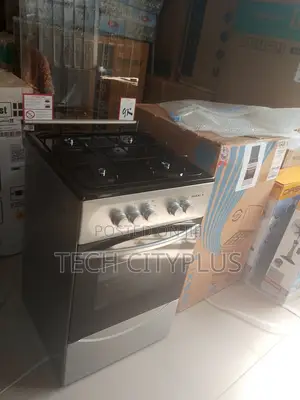 Maxi 4 Burner Cooker 50x50 – Smooth Use