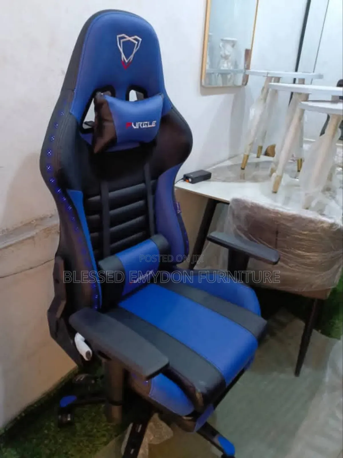 Gaming Ergonomic Chair + Footrest - Blue Black
