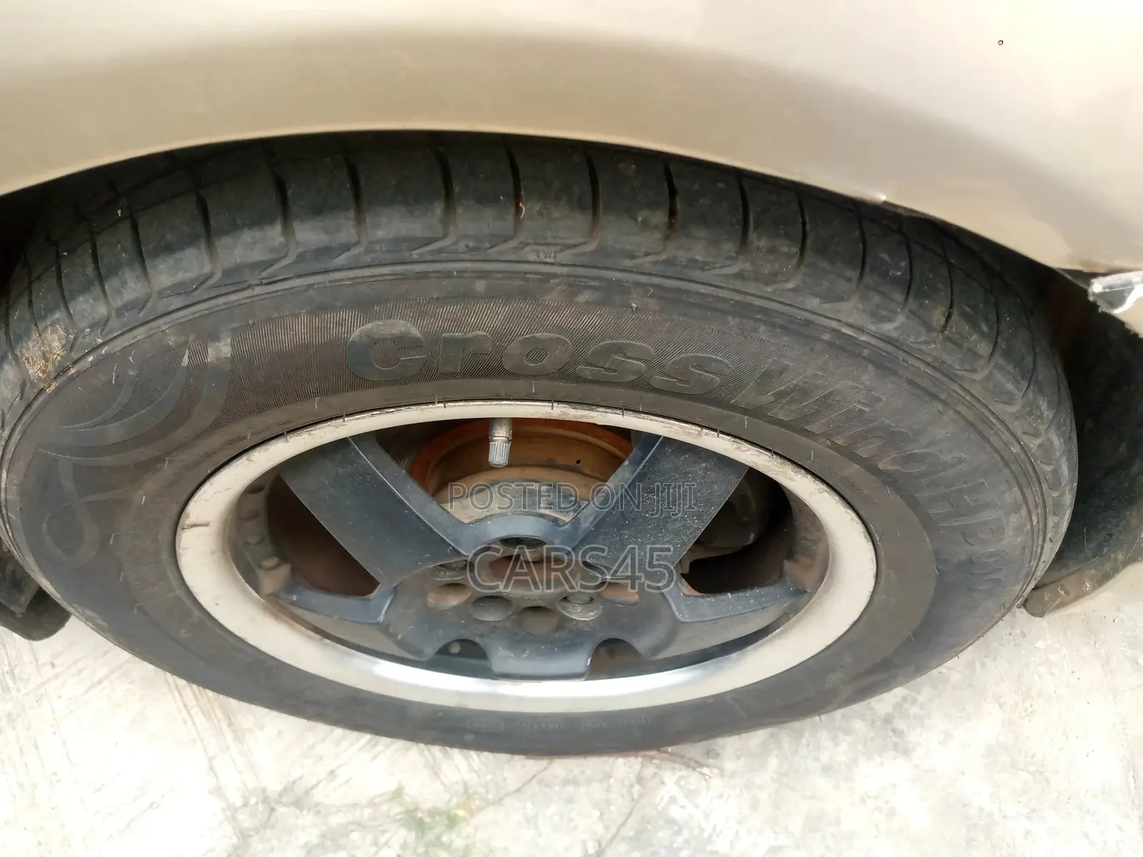 Toyota Corolla 2006 Gold