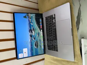Laptop Apple MacBook Pro 2019 32GB Intel Core i9 SSD 2T