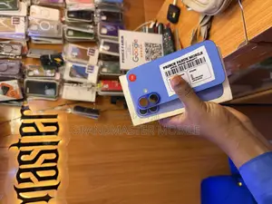 Apple iPhone 16 128 GB Blue