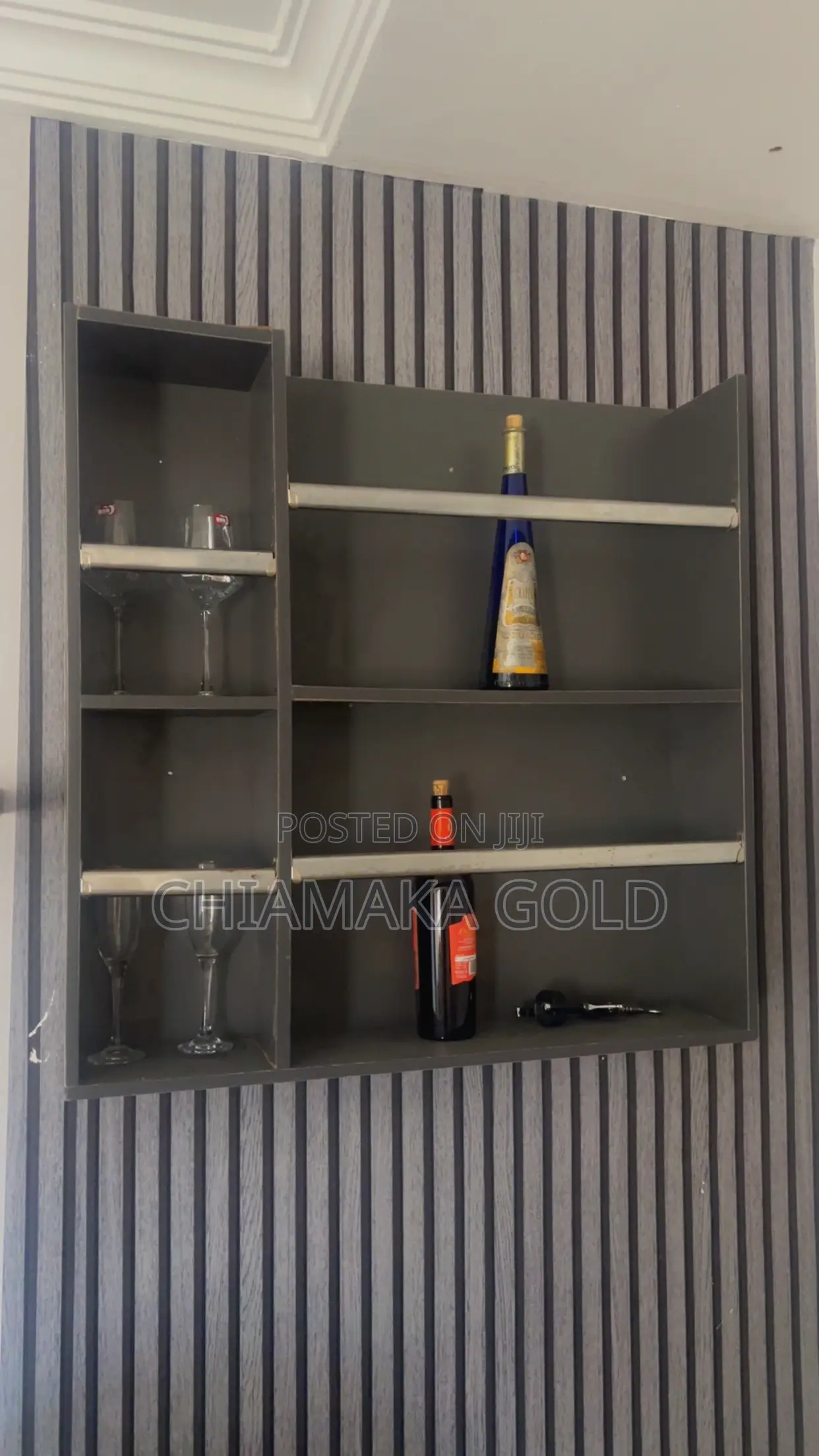 Wine Bar 3ft by 3ft
