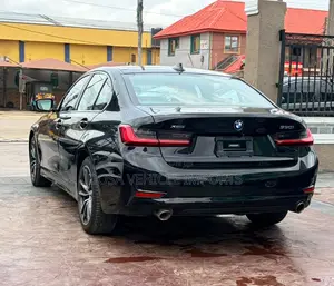 BMW 330i 2020 Black