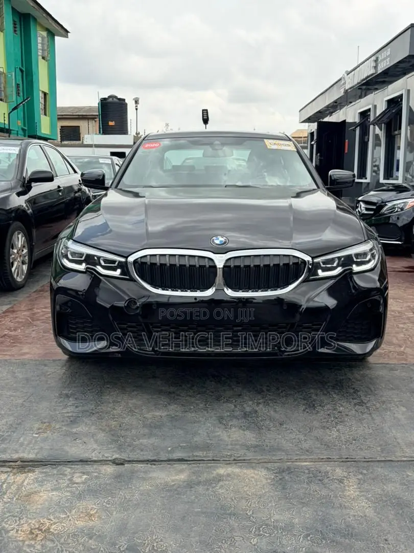 BMW 330i 2020 Black