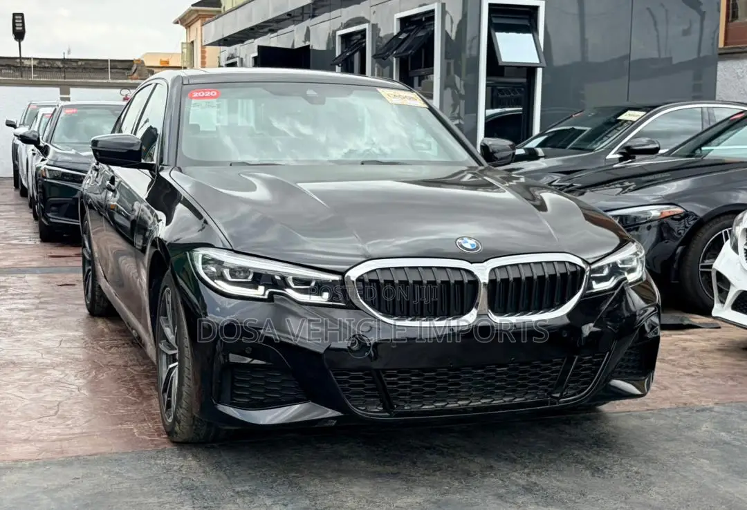 BMW 330i 2020 Black