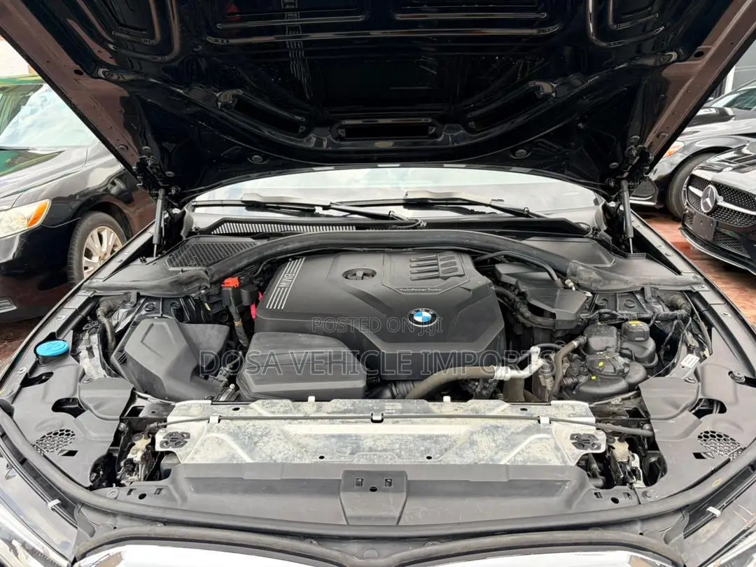 BMW 330i 2020 Black