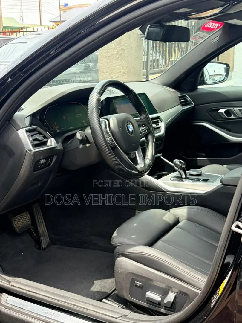 BMW 330i 2020 Black